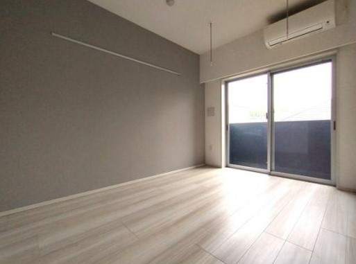 居室・リビング　※別部屋参考写真