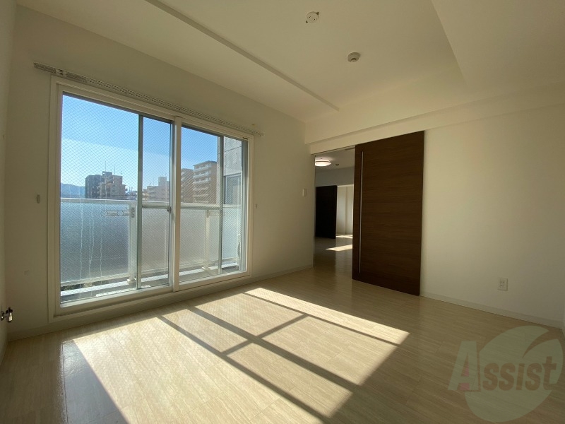 その他部屋・スペース　洋室の家具の配置を考えてみるのも楽しいですよ。