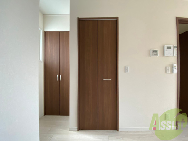 収納　クローゼットがありました。お洋服や荷物はここへ。