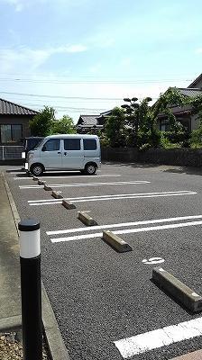 トイレ　駐車場
