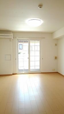 居室・リビング　居室