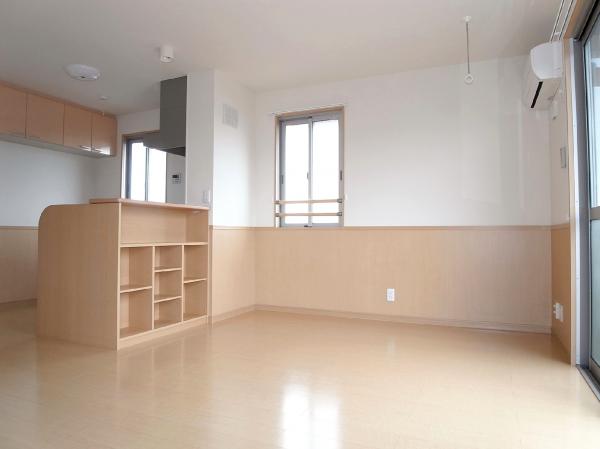 居室・リビング　内装