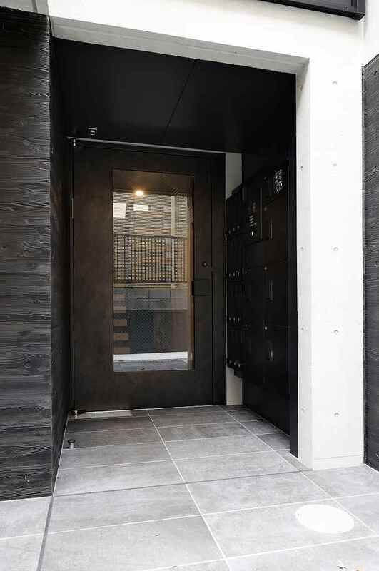 エントランス　建物の内部です