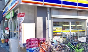 コンビニ　ミニストップ橋場店（コンビニ）まで180m