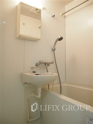 バス・シャワールーム　風呂