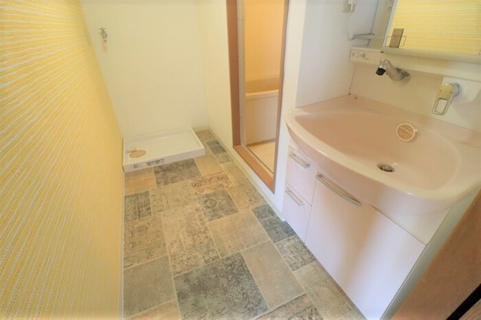 洗面設備　洗面所 洗髪洗面化粧台あり