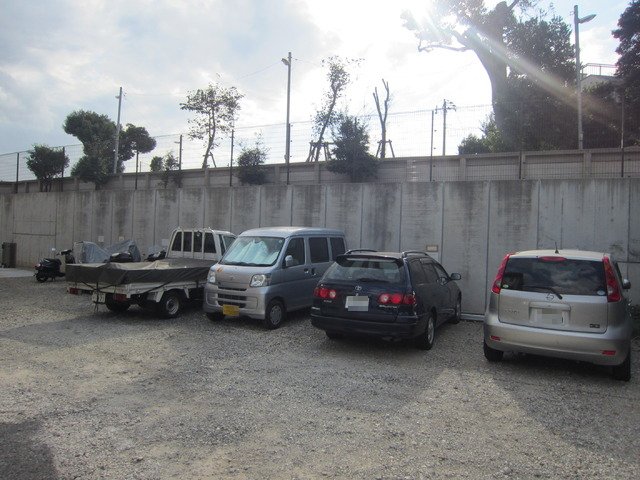 駐車場　駐車場