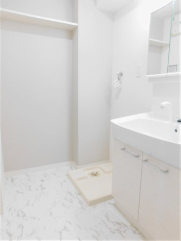 洗面設備　同間取り別部屋の写真です。