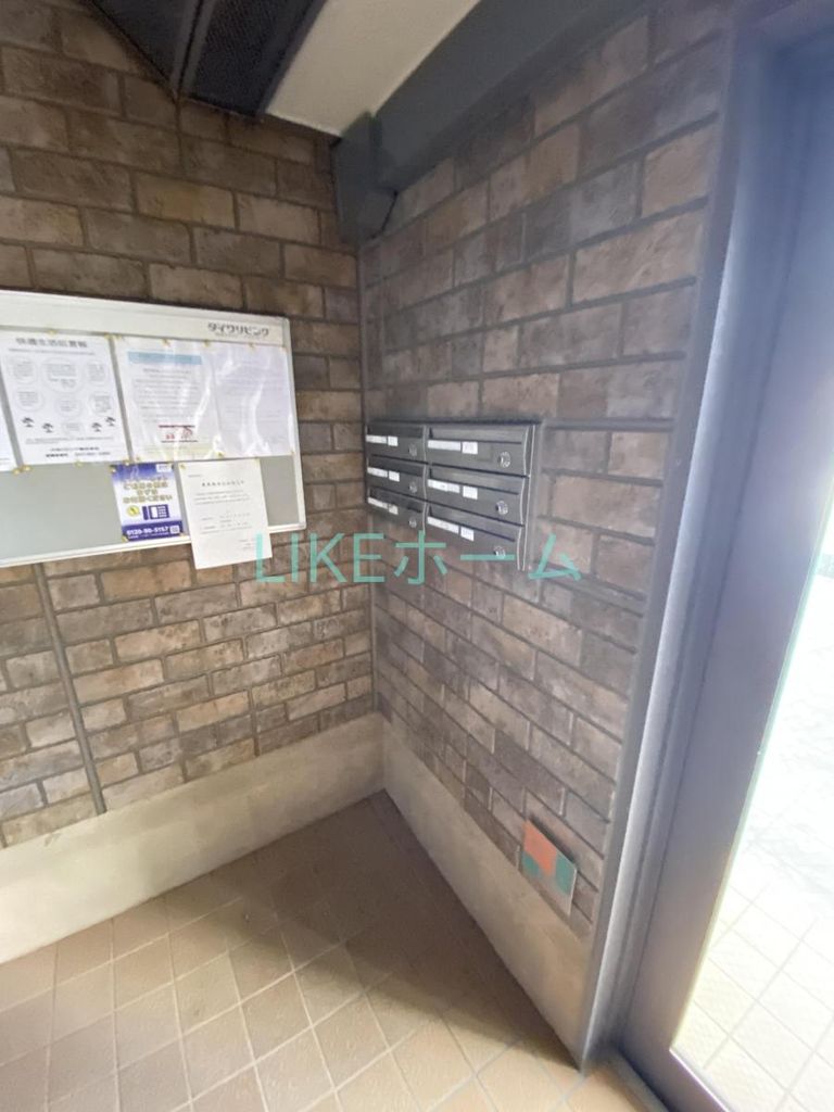 エントランス　エントランス