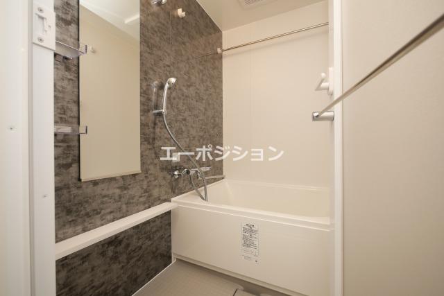 バス・シャワールーム　Dimora難波