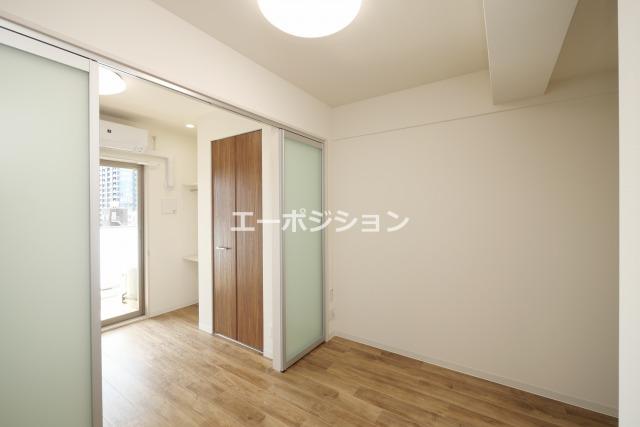 居室・リビング　Dimora難波