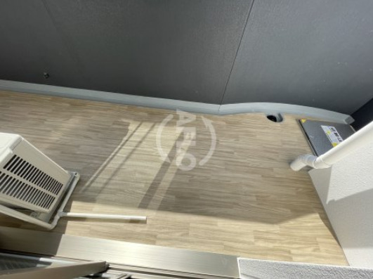 バルコニー　セレニテ福島プリエ　バルコニー