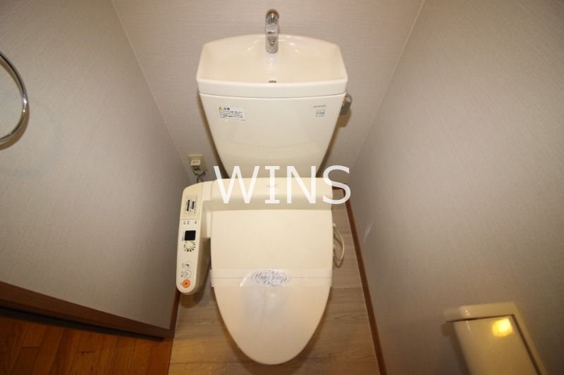 トイレ　別部屋参考写真です