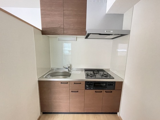 キッチン　※別部屋の写真です