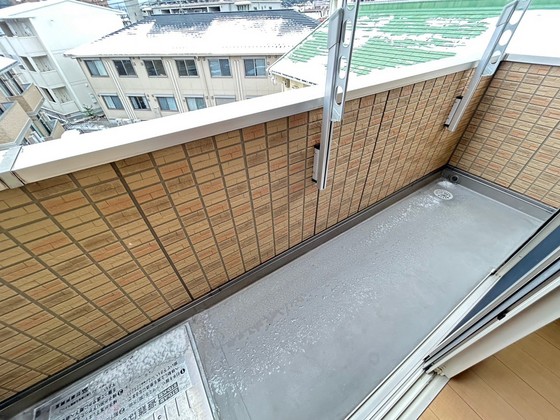 バルコニー　※別部屋の写真です
