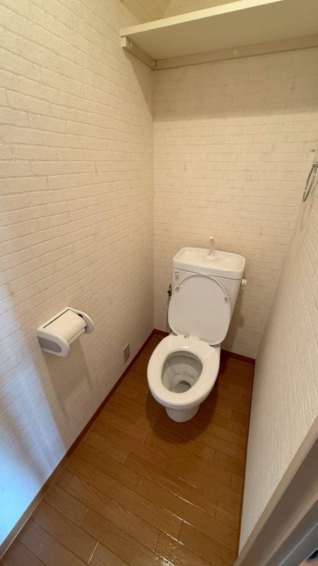 トイレ　トイレ