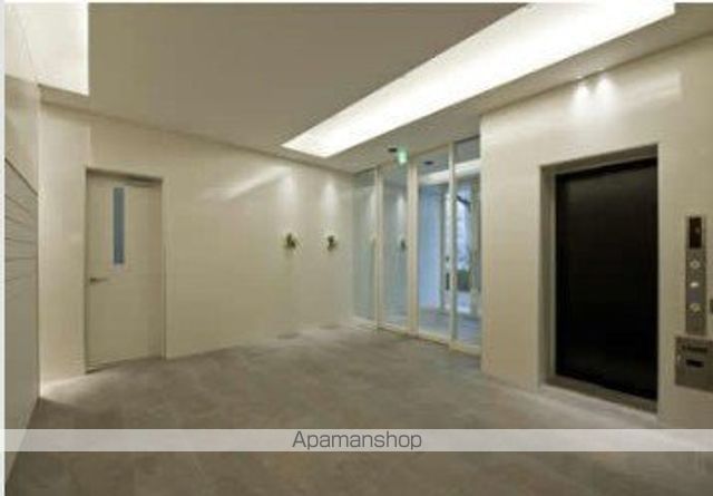 ロビー　ロビー