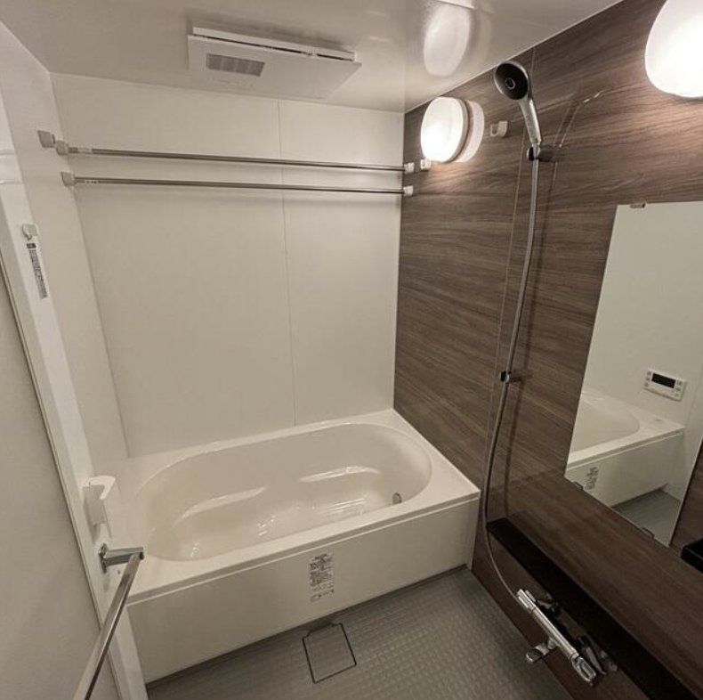 バス・シャワールーム　バス
