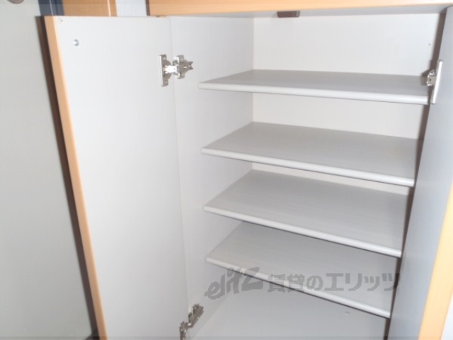 収納　下駄箱がついてるといいです