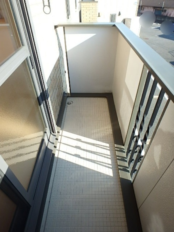 バルコニー　図面と現状に相違がある場合には現状を優先