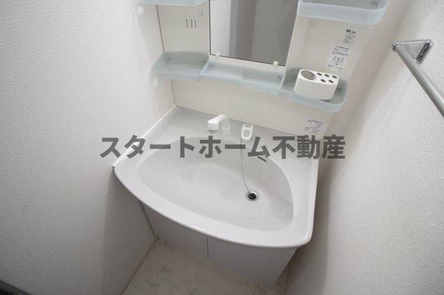 洗面設備　洗面所です