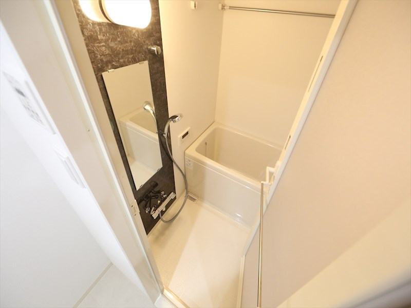 バス・シャワールーム　バスルーム　浴室暖房乾燥機付き