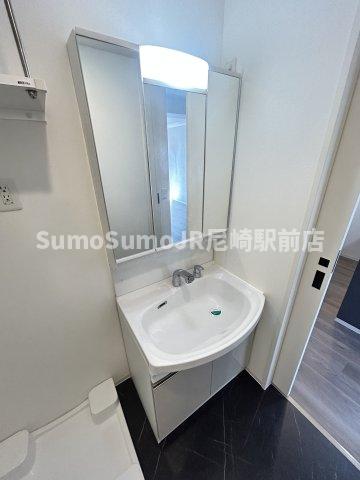 洗面設備　忙しい朝には欠かせない洗面所です