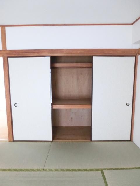 収納　１間半ある収納スペース