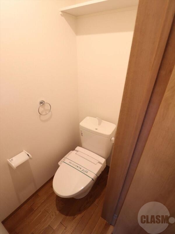 トイレ　温水洗浄便座