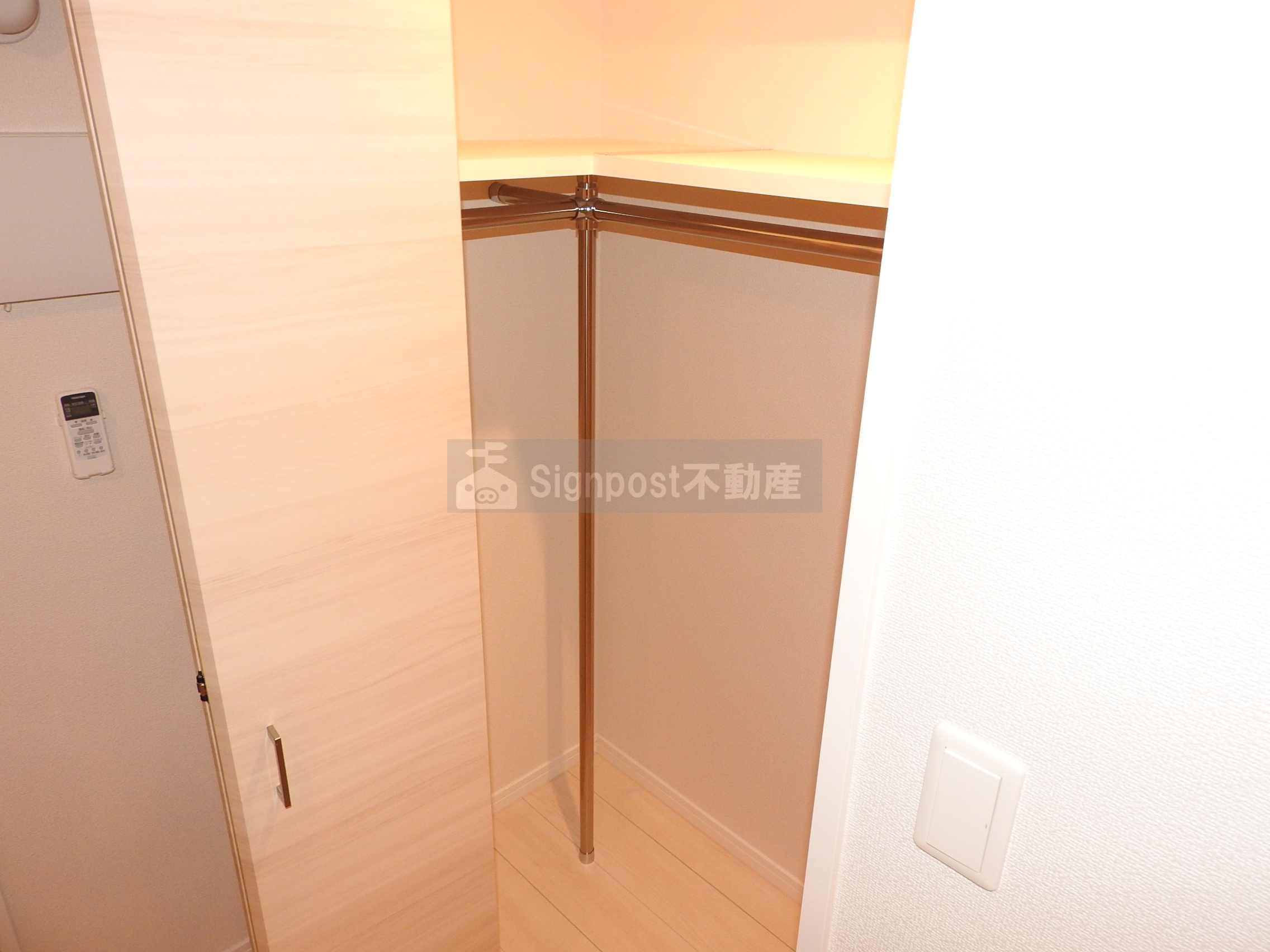 収納　ウォークインクローゼット