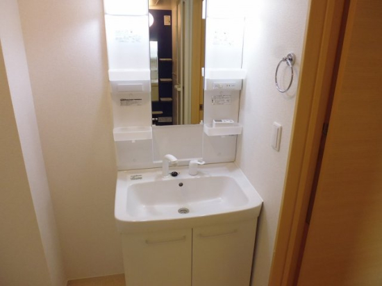 洗面設備　洗面所です