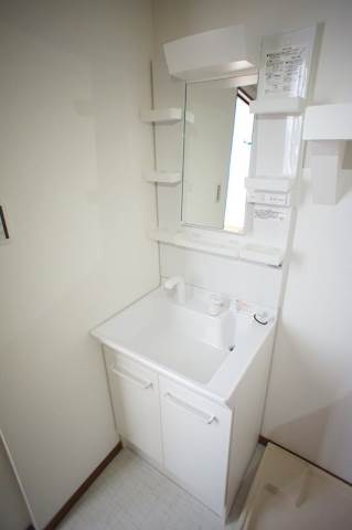 洗面設備　同型仕様