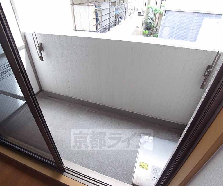 バルコニー　バルコニです