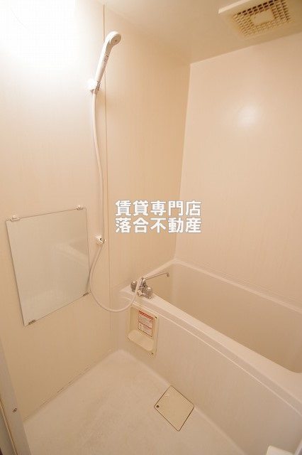 バス・シャワールーム　ゆったり過ごせるお風呂