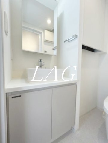 洗面設備　洗面台です。