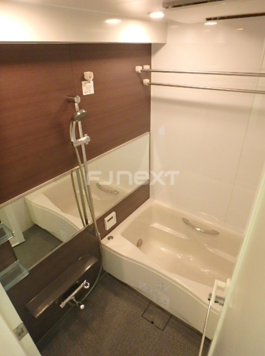 バス・シャワールーム　風呂