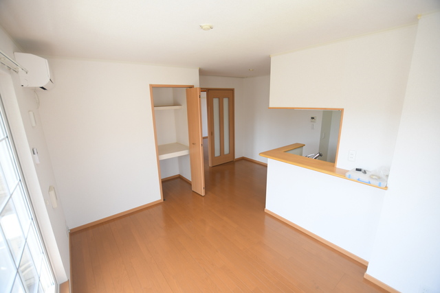 居室・リビング　リビング