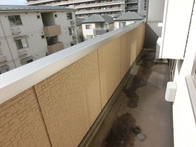 バルコニー　広いバルコニーです。