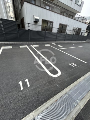 駐車場　ジオエント梅田北リバーフロント　駐車場