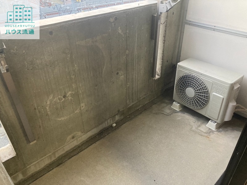 バルコニー　※別号室の写真です