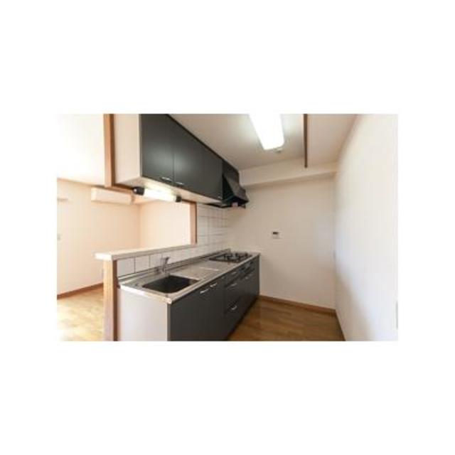 キッチン　※写真は同タイプ住戸です。