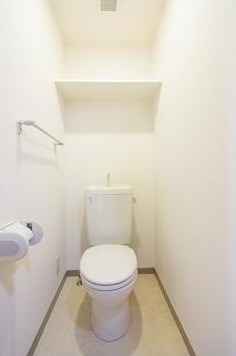 トイレ　※別部屋参考写真