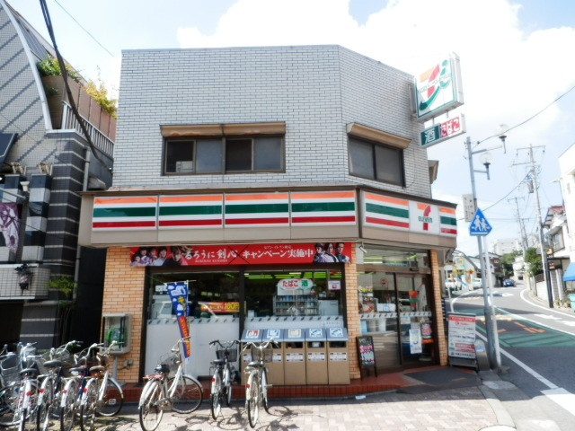 コンビニ　セブンイレブン弁天町店（コンビニ）まで282m