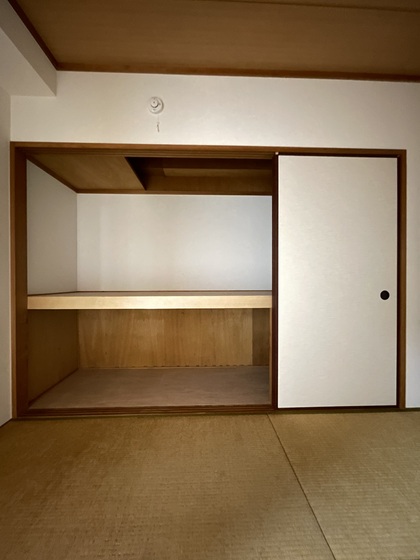 収納　※別号室の写真でございます。