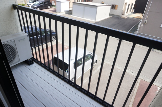 バルコニー　バルコニー