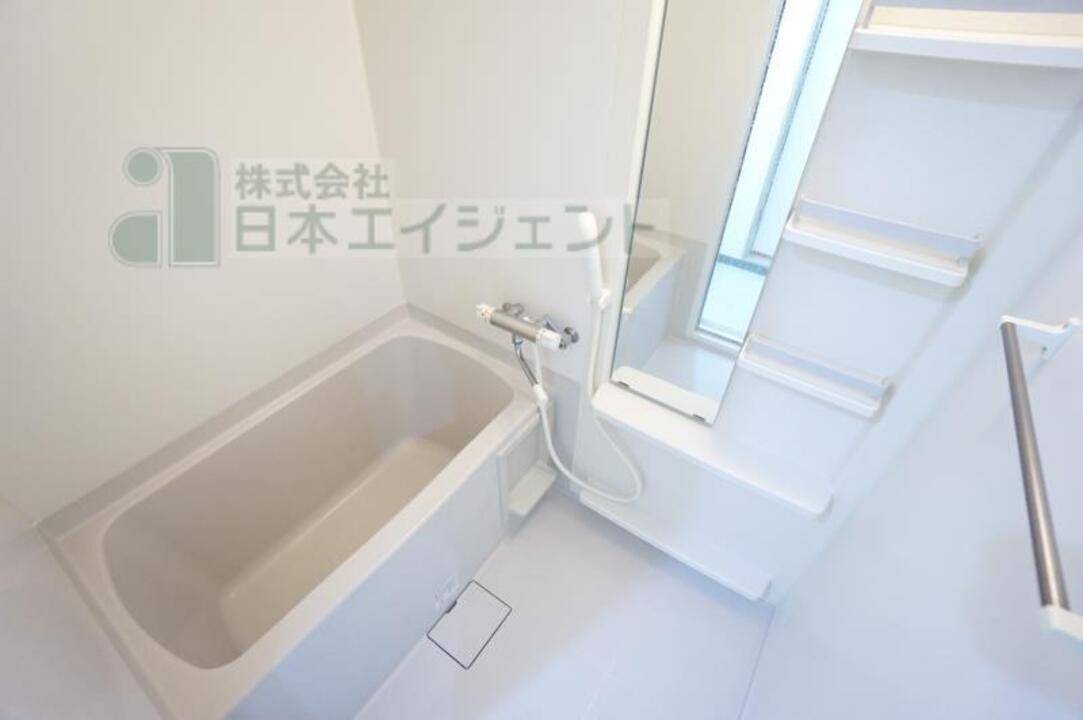 バス・シャワールーム　浴室