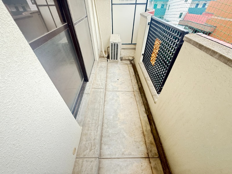 バルコニー　別号室