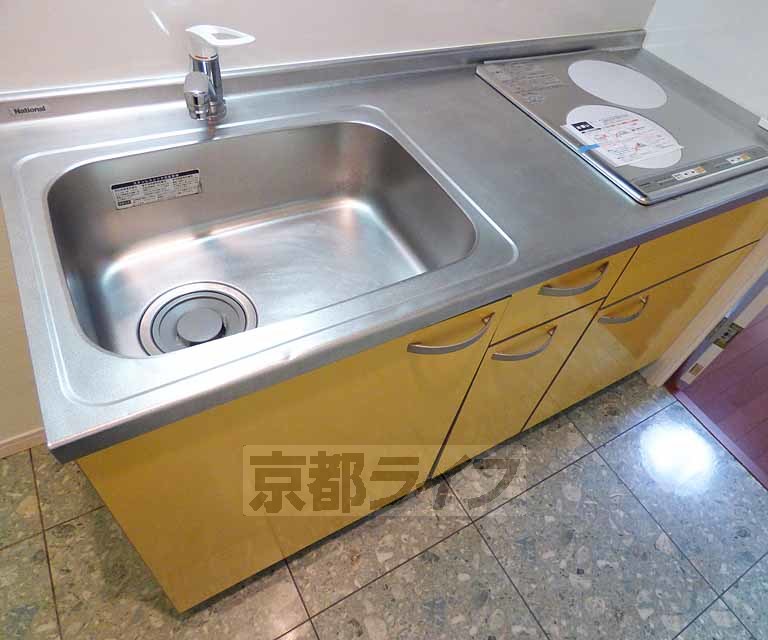 キッチン　キッチンです。