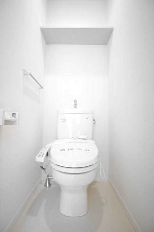 トイレ　図面と現状に相違がある場合には現状を優先