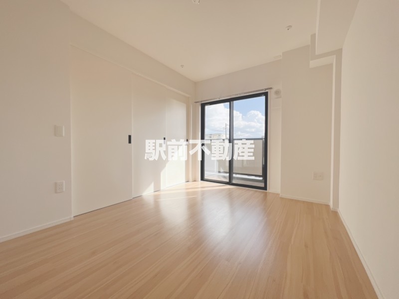 その他部屋・スペース　洋室６帖